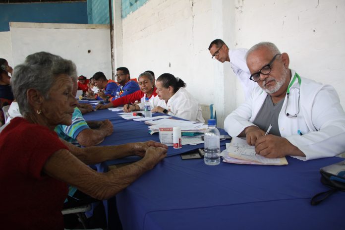 Abuelos y abuelas