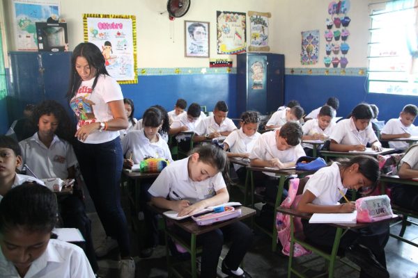 Libertador - Regreso a Clases2