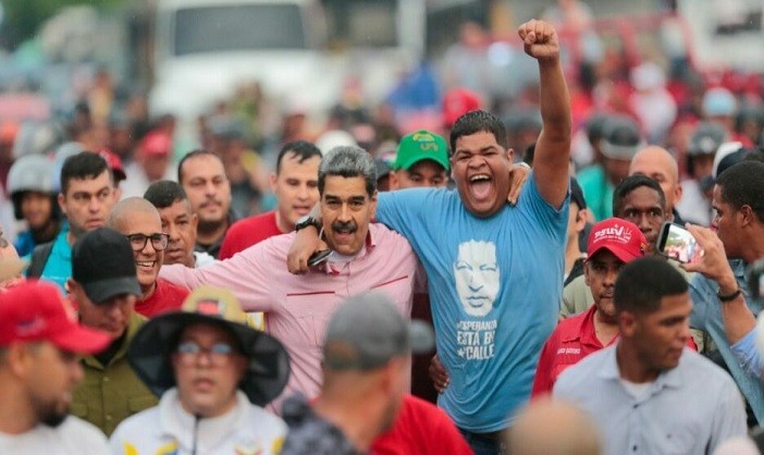 MADURO El Mega Bono