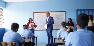 Héctor Rodríguez - Educación Gratuita