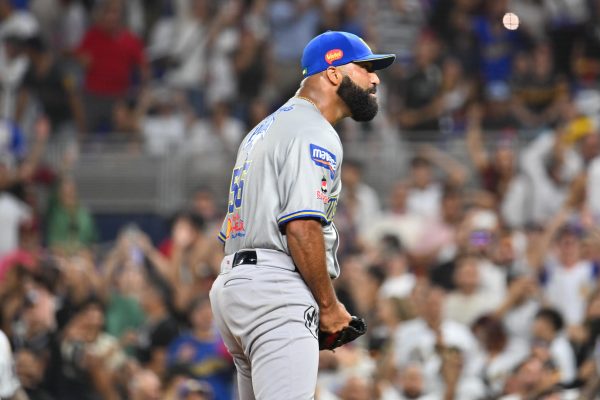 Magallanes-Caracas-Wilking Rodríguez