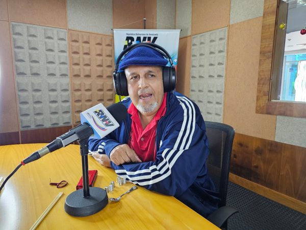 Pedro Pepe Peña-Buscando el Cumbe-encuentro de percusionistas