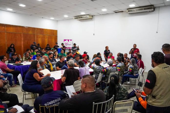Alcaldía, movimientos ambientalistas y agrupaciones ecológicas que hacen vida en el cerro El Café elaboran planificación para su protección (1) (1) cerro el café