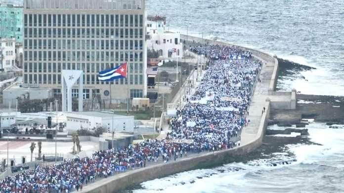 CUBA-696x391 Díaz-Canel agradeció