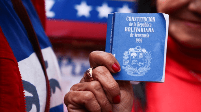 Constitución de la República Bolivariana de Venezuela cumple 25 años