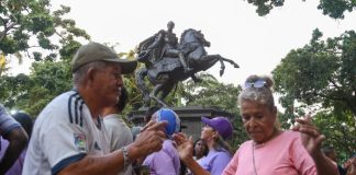 el pueblo venezolano está disfrutando