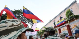 Maduro propone “renovación grande”