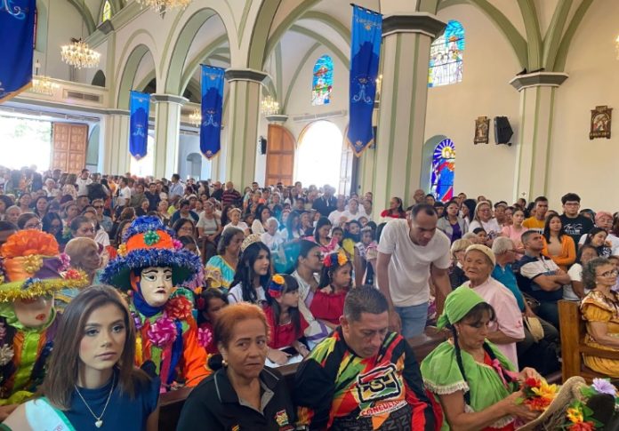 Cultores Larenses - homenaje a la Divina Pastora homenaje a la Divina Pastora