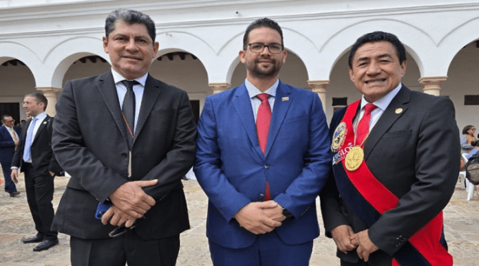 Venezuela y Bolivia fortalecen cooperación académica
