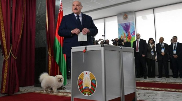 Elecciones presidenciales en Bielorrusia registran alta participación