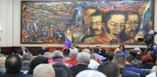 Pdte. Maduro aseguró que jamás se rendirá ante el imperio norteamericano, ni los apellidos