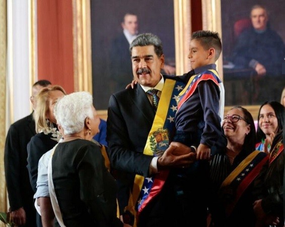 pelo Compromiso y lealtad