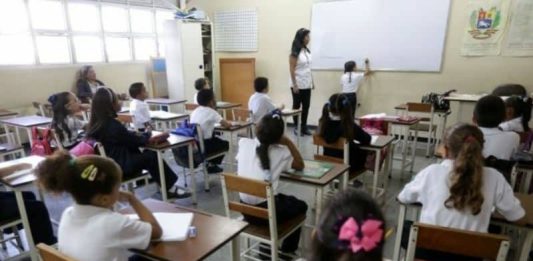 Venezuela: Regreso a clases se dará el 07 de enero