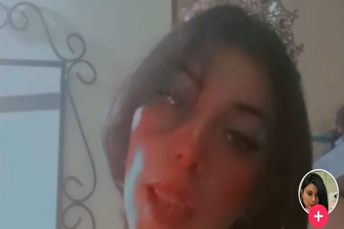 tikltok María Elaine Herrera Bohórquez