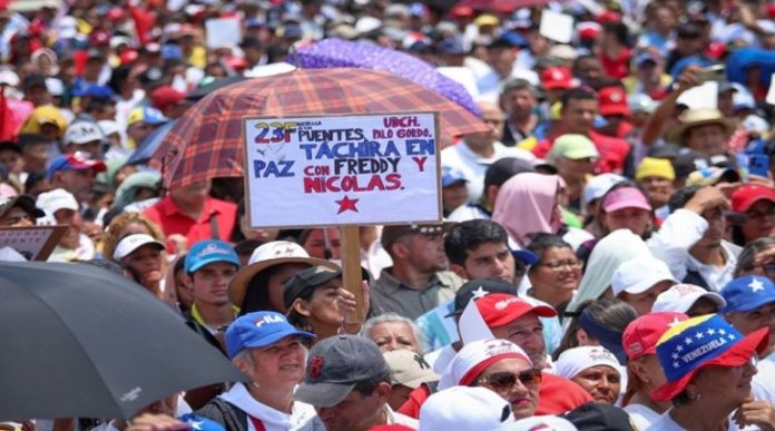 Pueblo rechaza acciones apátridas de la oposición extremista Pueblo rechaza acciones apátridas de la oposición extremista