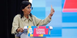 Delcy Rodríguez: Debemos defender la Patria del imperialismo tecno