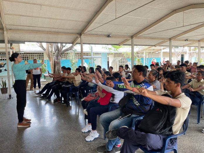 Taller Deberes y derechos en U.E Batalla de Junín (9)