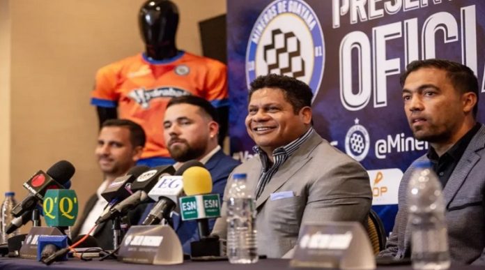 Bob Abreu fue presentado como nuevo dueño de Mineros de Guayana