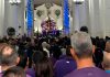 Fieles adoran en procesión al Nazareno de San Pablo en Caracas