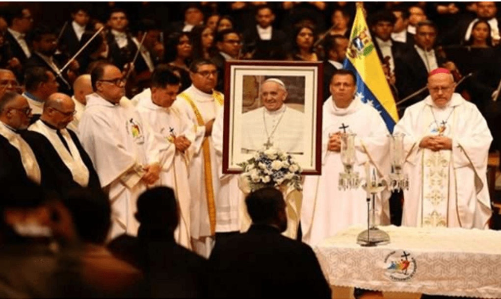 Venezuela rinde homenaje al Papa Francisco c Venezuela rinde homenaje al Papa Francisco