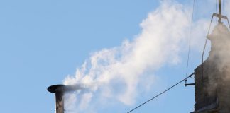 Humo blanco en el Vaticano: Habemus Papam