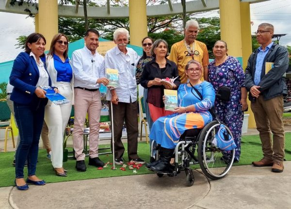 Guacara-libro del cronista-Rubiano Ediciones-bautizo-con Elisabel b