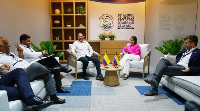 Cancilleres de Venezuela y Colombia abordan avance de Zonas Económicas Binacionales