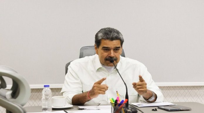 ivan Sala Situacional de Control y Monitoreo del Sector Hidrocarburos