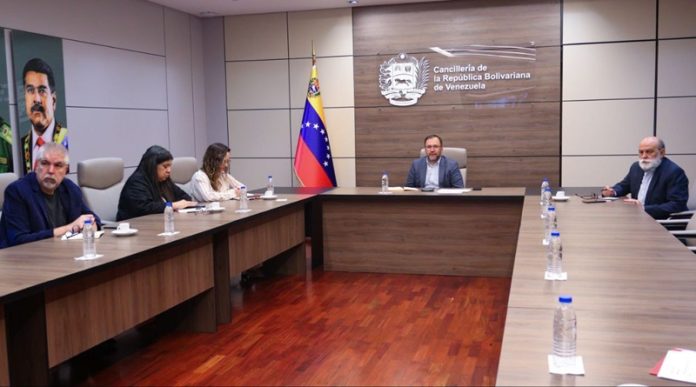 Representantes de Venezuela en el mundo refuerzan Diplomacia Bolivariana de Paz Representantes de Venezuela en el mundo refuerzan Diplomacia Bolivariana de Paz