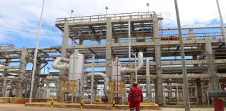 PetroBoscán produce más de 100 mil barriles de petróleo diarios actualmente