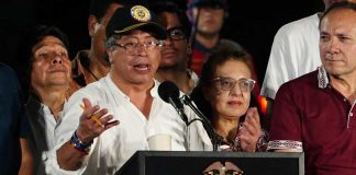 gustavo_petro_remesas-eeuu-gravamen