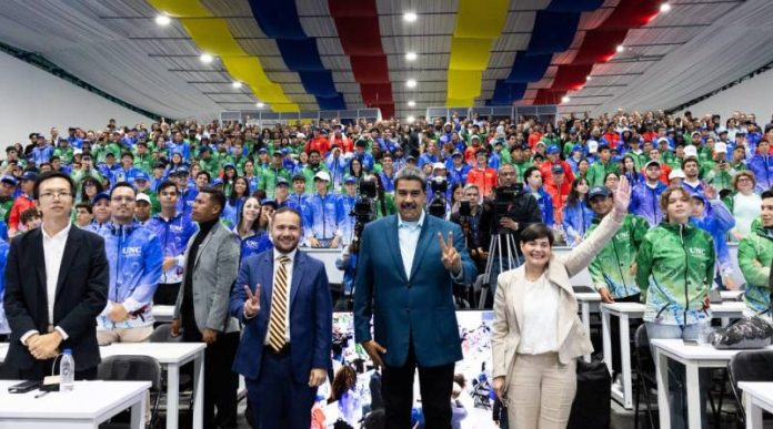 Presidente Maduro da inicio a las actividades académicas de la Universidad de las Ciencias