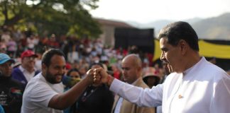 Presidente Maduro juró