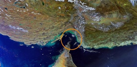 Irán-Estrecho de Ormuz-clave para comercio de petróleo mundial