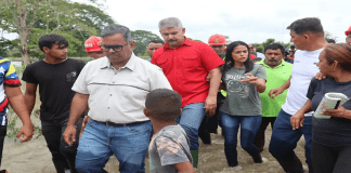 Autoridades atienden afectados por crecida del río Chama