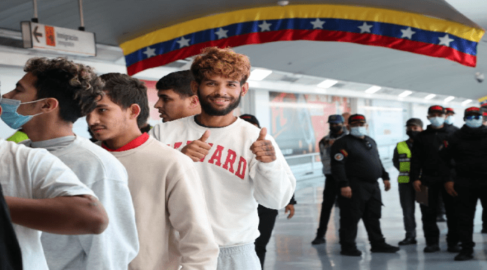 Venezuela llegan connacionales Venezuela llegan connacionales