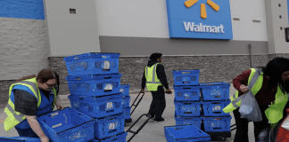 Walmart despide a trabajadores venezolanos tras fallo de la Corte Suprema sobre el TPS