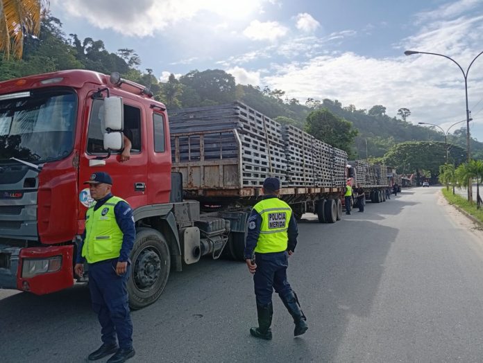 Llegaron a Mérida estructuras para construcción de puentes en el Páramo tras afectaciones por lluvias