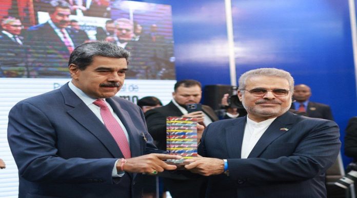 Venezuela entrega Premio Periodismo Simón Bolívar a valientes comunicadoras iraníes