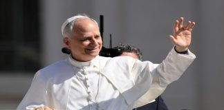 Papa llama a Concistorio para la canonización de José Gregorio Hernández y Madre Rendiles