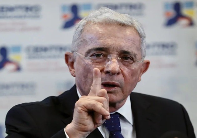 uribe Fiscalía colombiana