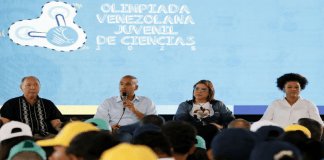 Héctor Rodríguez exhorta a construir una revolución científica en la educación venezolana