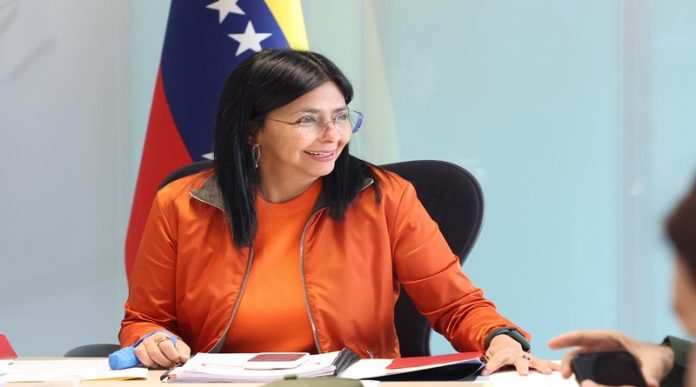 Gabinete Económico acompañará con apoyo técnico proyectos de la juventud