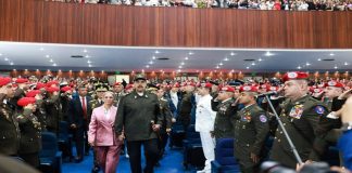 Presidente Maduro otorga ascensos militares a la Guardia de Honor Presidencial y DGCIM