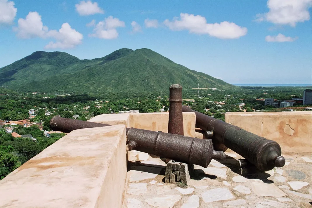 Parapets-Castle-Santa-Rosa-Venezuela-La-Asunción