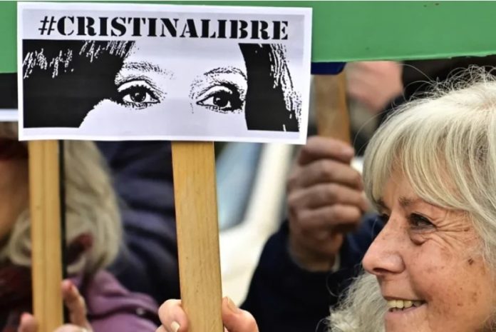Cristina Libre Cristina Libre