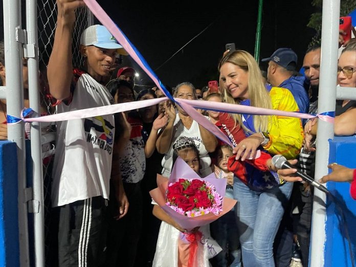 cancha de béisbol 5