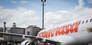 Nuevo vuelo con migrantes repatriados