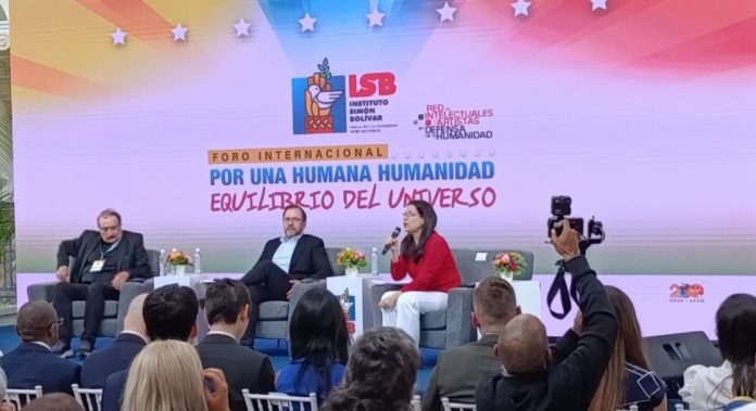 Foro Internacional por una Humana Humanidad