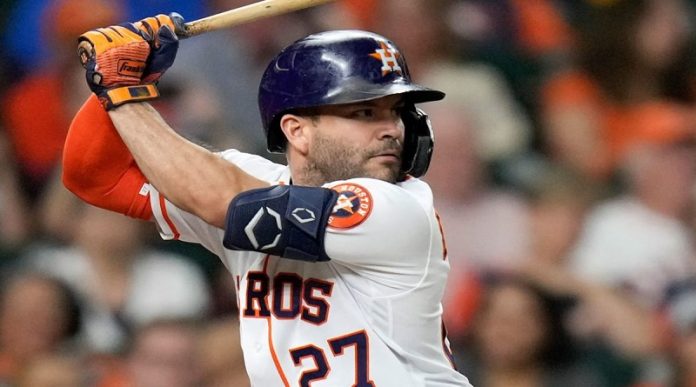 José Altuve empata a David Concepción en números de hits conectados